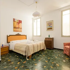 Apartment Kyra's House, Venice